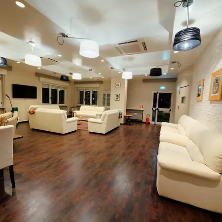 Hotel Le Vigne Di Corvino 3*
